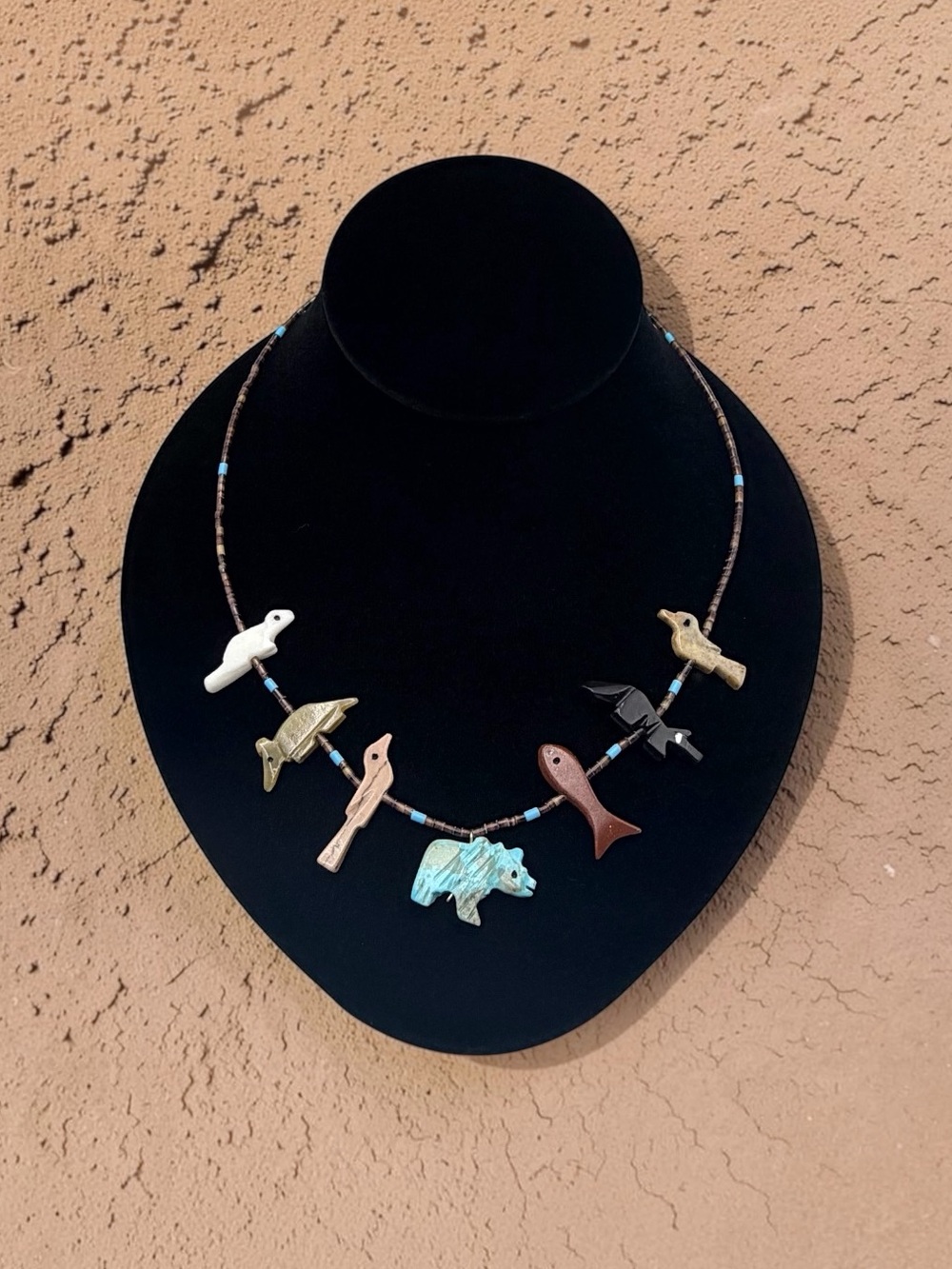 Southwestern Style Carved Stone Turquoise Animal Fetish Necklace 19-20”
